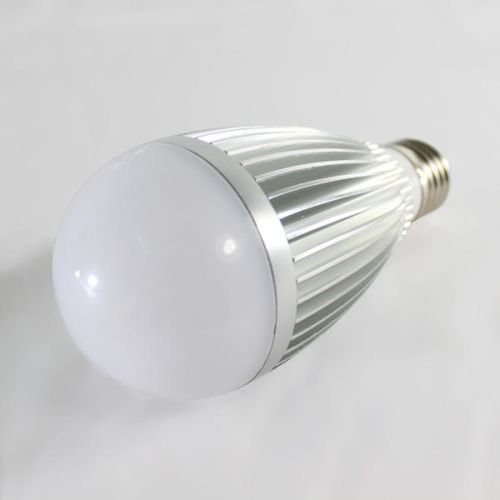 Aluminum pvc LED Bulb Light 7w e27, Shape : Round