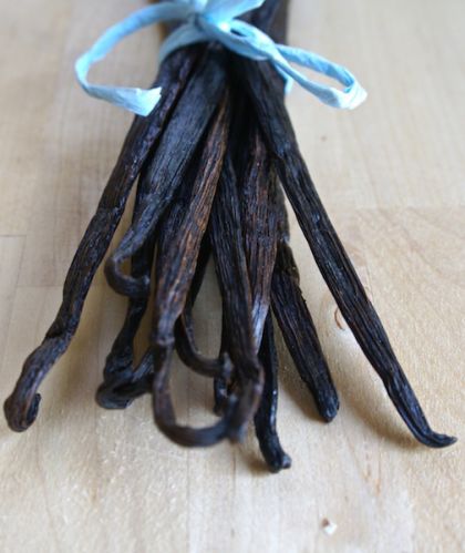 Vanilla beans, Packaging Type : Cartons