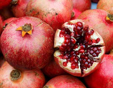 Pomegranate, Packaging Type : Red