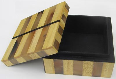 Kiran Handicraft Wooden Box