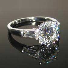 Diamond Engagement Ring, Gender : Female