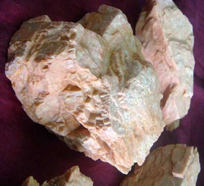 Feldspar, Type : Mineral