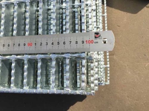 Carbon steel Africa Hot Sale Galvanized Serrated Grating