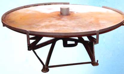 Round Table/ Plateform