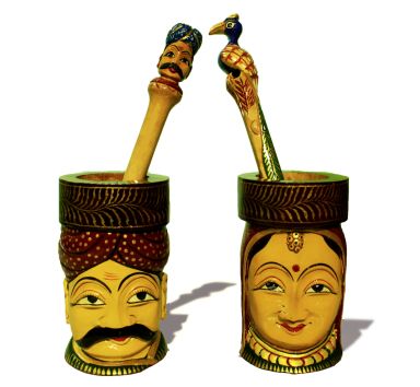 Wooden Face Shaped Pen Holder, Feature : Light Weight