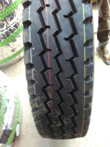 LINGLONG TRUCK TYRE LLA08, Certification : BIS