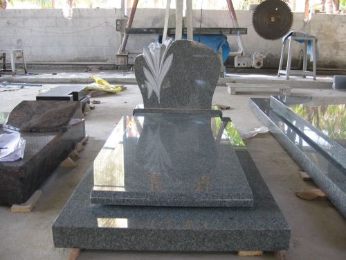 Granite Polished Monuments, Color : Mudhugalli Grey