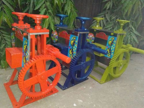 Manual SS Steel Cover Sugarcane Juice Machine