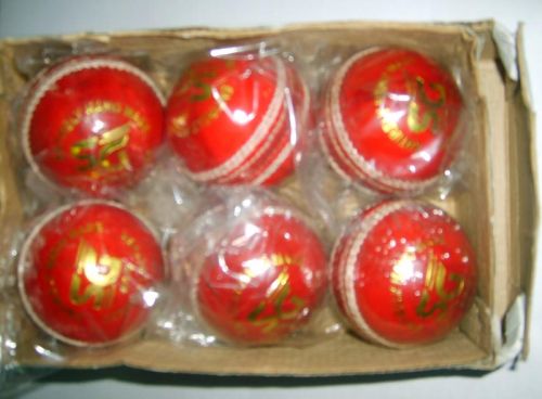 Cricket Ball, Size : 5.5 Oz