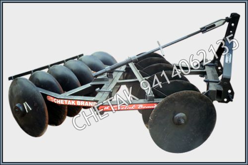 Polished Carbon Steel MF Offset Disc Harrow, For Cultivation, Color : Orange