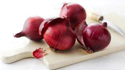 Fresh red onion For Cooking
