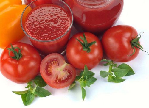 Tomato paste Form : Pulpy