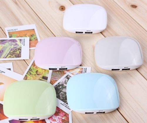 Del-030b2 Dual USB External Battery Charger