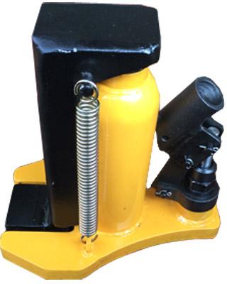 Lifting Toe Jack For Low Clearance Moving Works