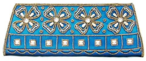 Dazzling Hi Loooook Party Clutches For Gift Purpose