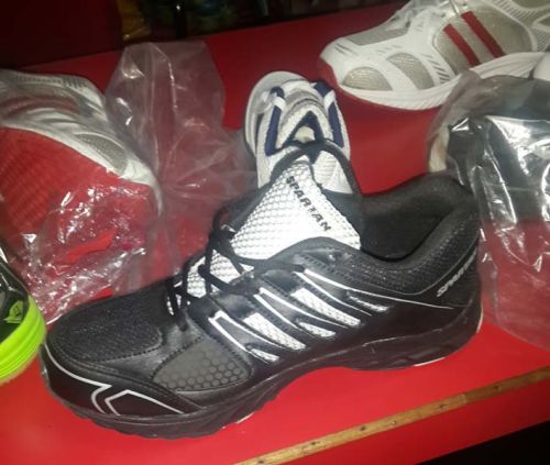 Running Shoes, Gender : Male/Female