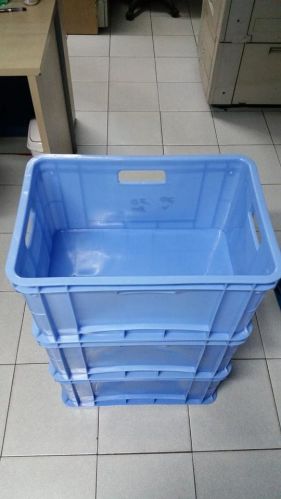 Closed Frozen Crates