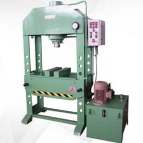 Hydraulic Press Machine, For Industrial