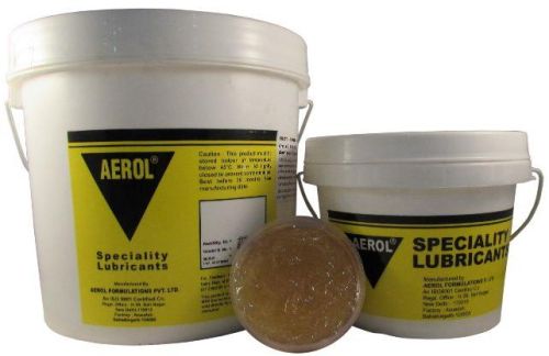 SYNTHETIC HYDROCARBON GREASE