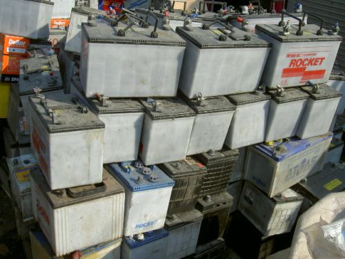 Lead Batteries Scrap, Shape : Bar, Certification : SGS Certified