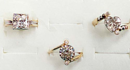 Polished Gold Rings, Packaging Type : Fabric Bag, Plastic Box, Plastic Packet, Velvet Box, Wooden Box