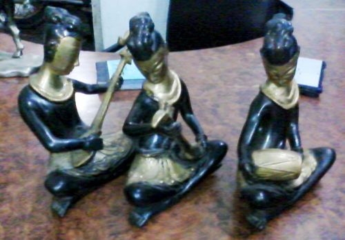 Polished Brass Antique Statue, For Dust Proof, Shiny, Pattern : Plain