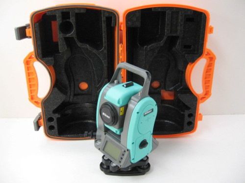 Nikon Nivo 5.c 5 Reflectorless Total Station