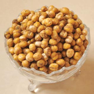 Vacuum Fried White Chickpeas