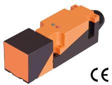 Wide Voltage Inductive Proximity Sensor