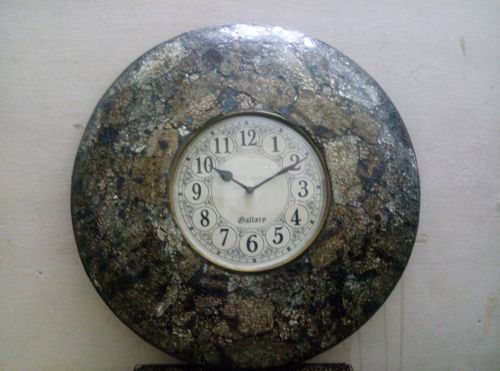 Crust Glass Wall Clock