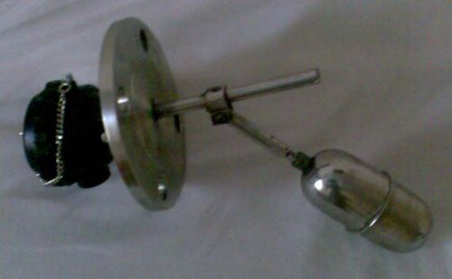 Side Mounted Level Switches