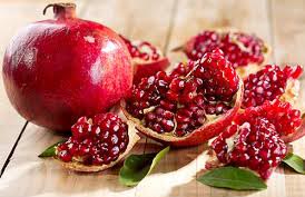 Fresh Indian Pomegranate